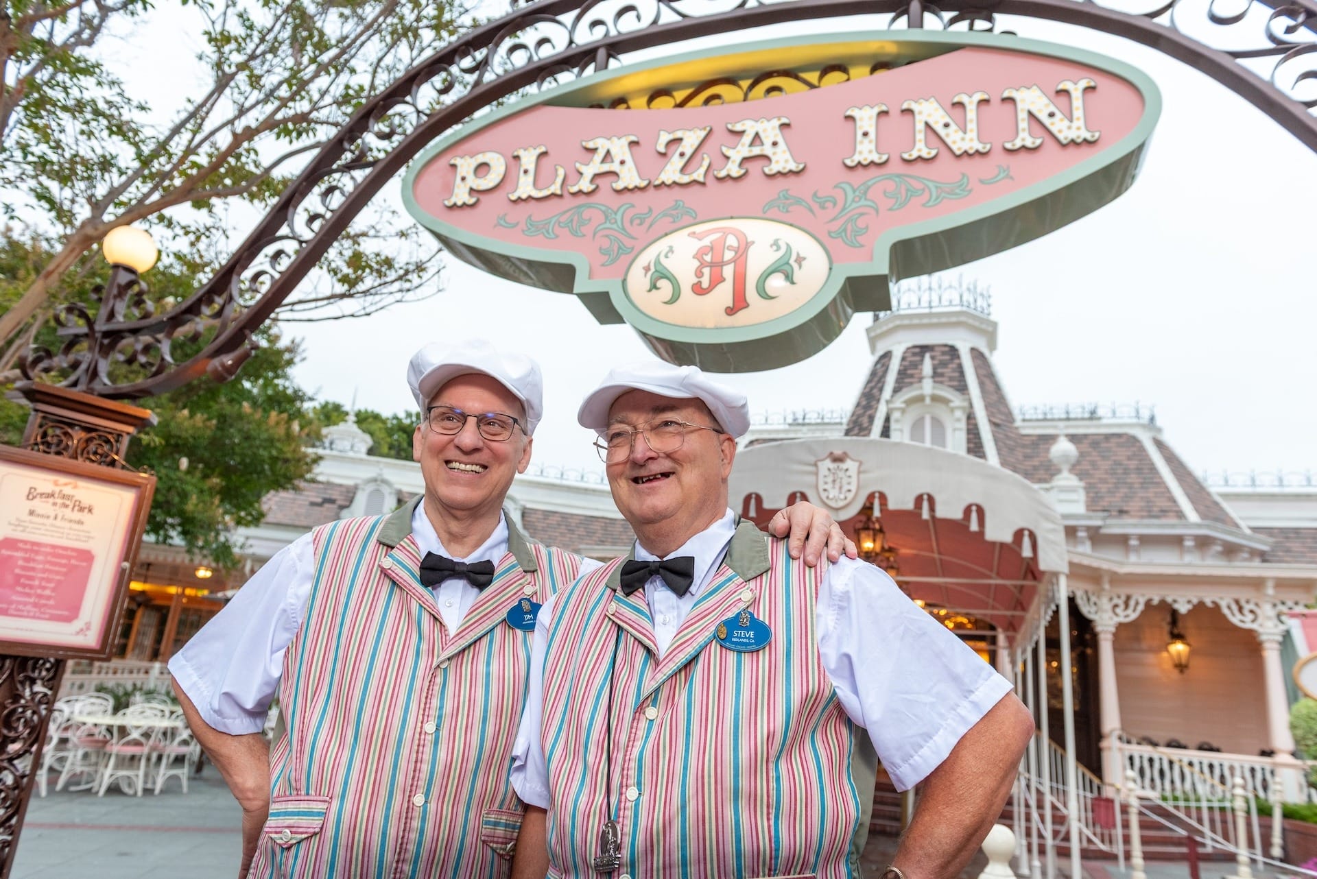 dlnt's tweet card. Cast Members Steve Valkenburg and JP Pryor formed a life-long friendship during their over four decades working together at Disneyland.