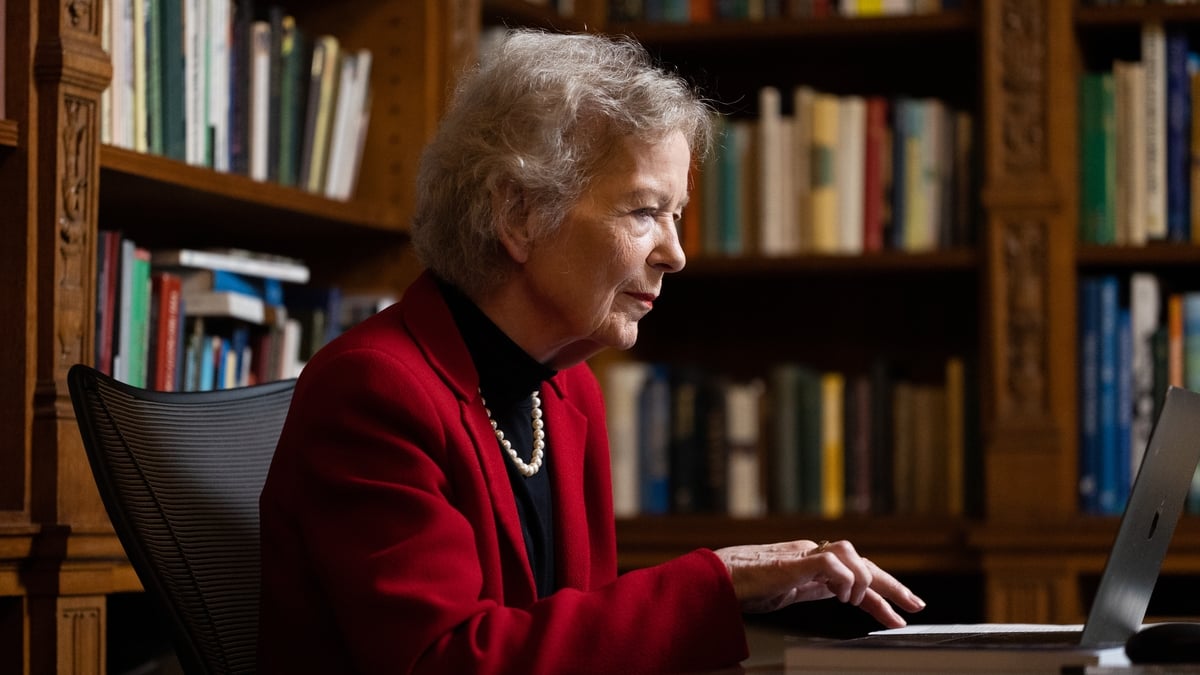 jqbilbao's tweet card. Mary Robinson, former President and a member of the Elders, discusses the upcoming two-state solution conference in New York for Israel and Palestine