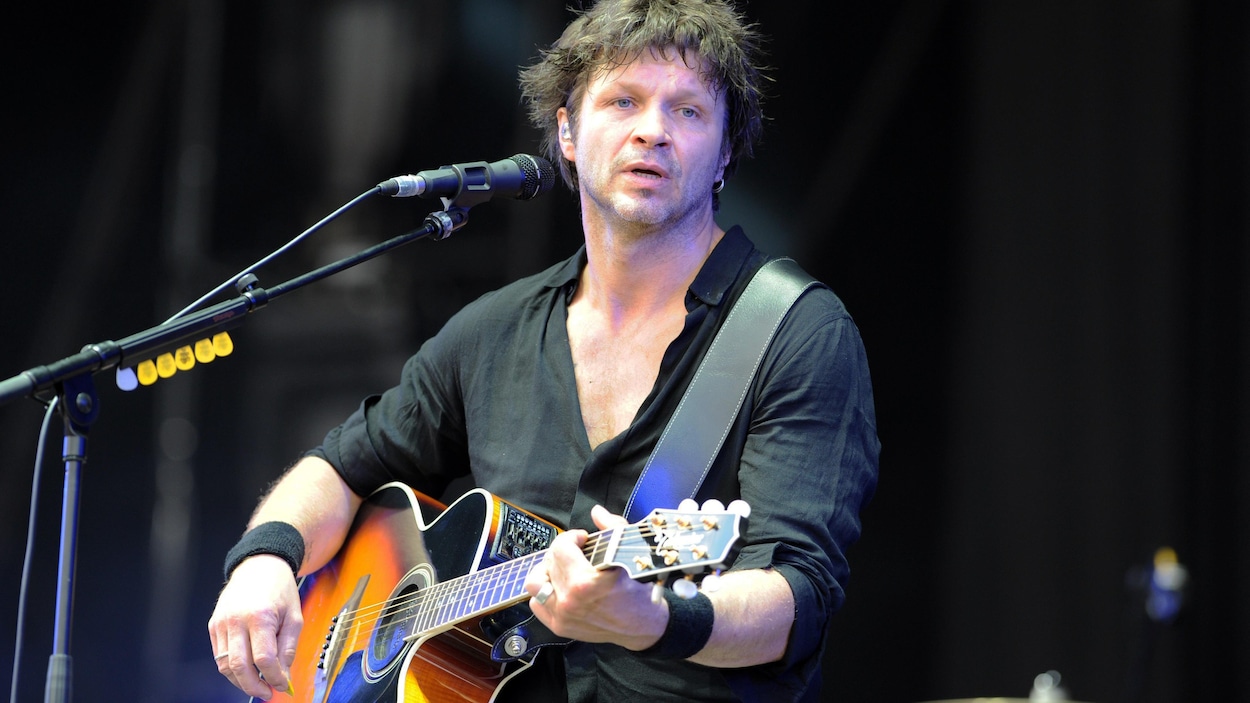 RadioCanadaInfo's tweet card. La justice française a annoncé mercredi avoir rouvert l’enquête entourant la mort de Krisztina Rady, l’ex-femme de Bertrand Cantat.