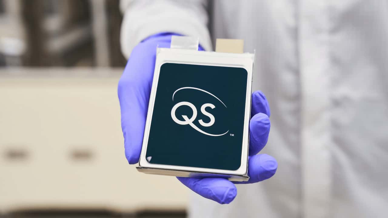 _PrivatePress's tweet card. The Volkswagen Group’s battery subsidiary PowerCo is expanding its partnership with QuantumScape.