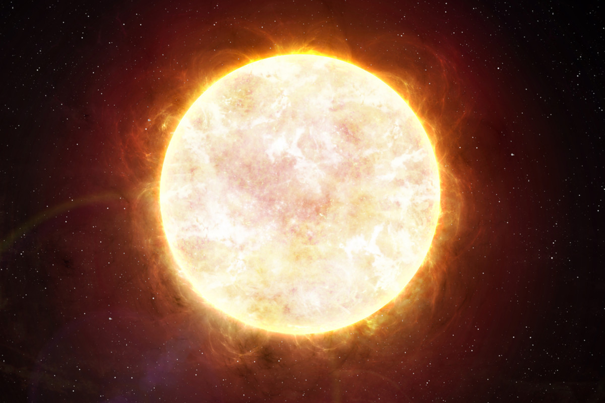 DiscoverMag's tweet card. What is the color of the sun? The sun's color is actually white, and here's why elements on Earth alter it's color.