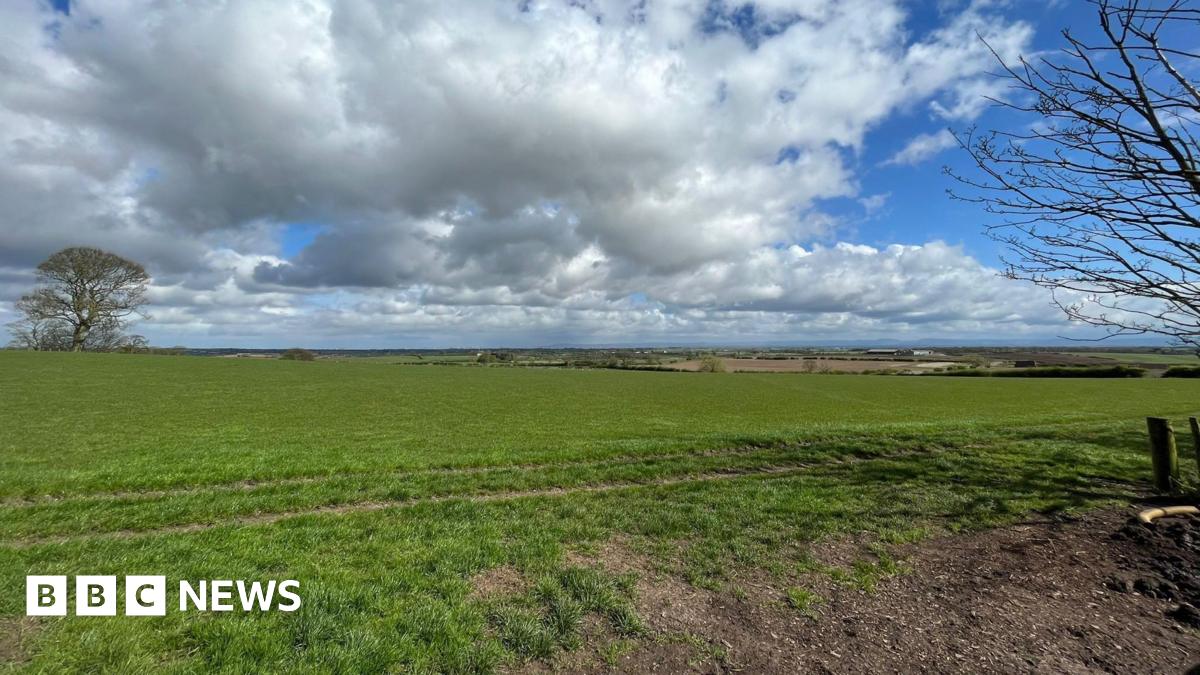 Climatehope2's tweet card. The farm would be made up of several blocks of development between Darlington and Stockton.