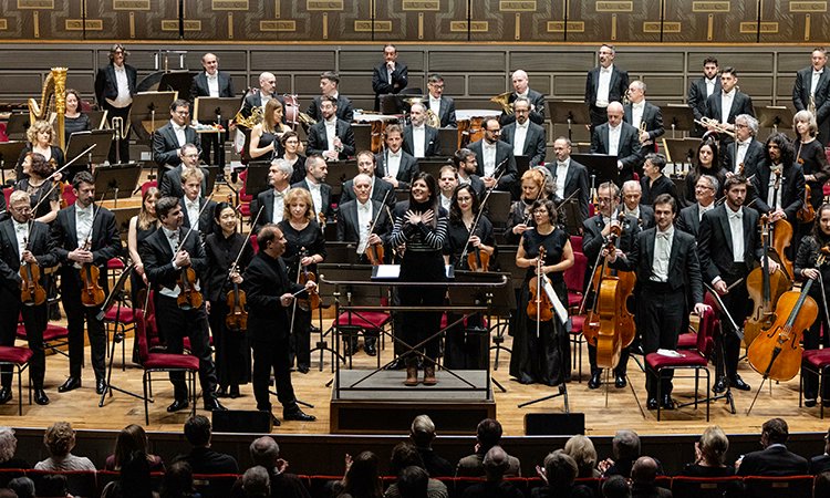 FIEC1's tweet card. L’Orquestra Simfònica de Barcelona i Nacional de Catalunya (OBC) continua la seva projecció internacional amb un concert aquest divendres 18 de juliol al prestigiós Concertgebouw d’Amsterdam. La cita...