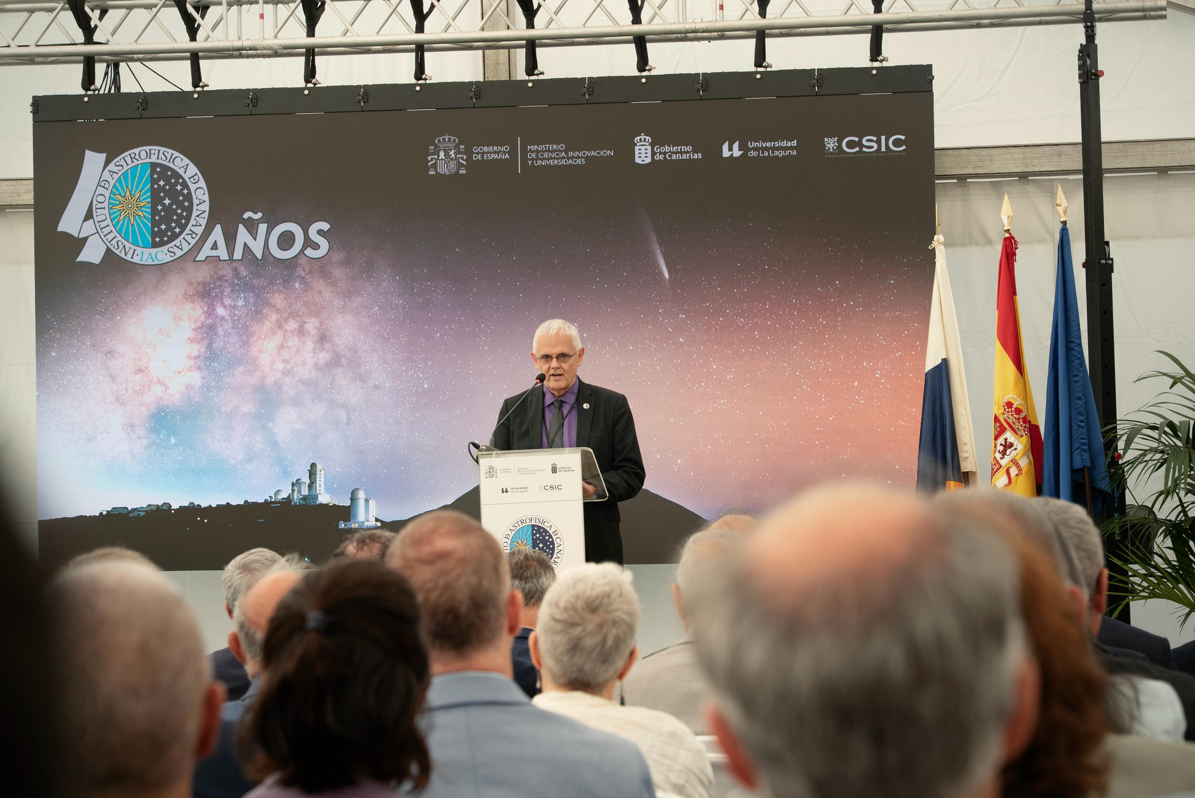 DavidAstronomo's tweet card. El IAC dedica su 40 aniversario a todas las personas que han trabajado para ‘soñar estrellas’