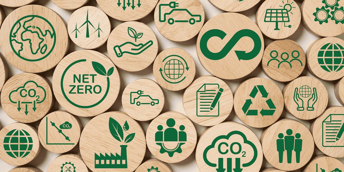 Greenlab_ZH's tweet card. Two experts discuss how to develop a data-driven lab sustainability strategy and steps to achieve sustainability goals