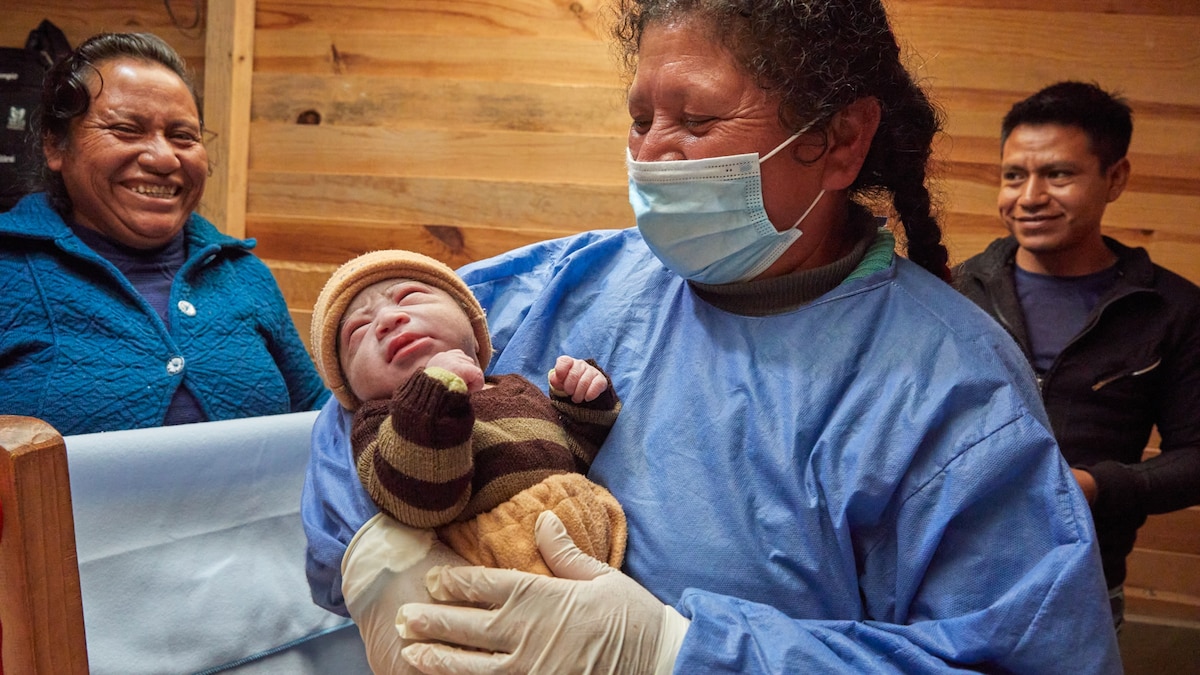 ASAnews's tweet card. Midwives are making a big comeback, and solving a crisis in maternal health care.
