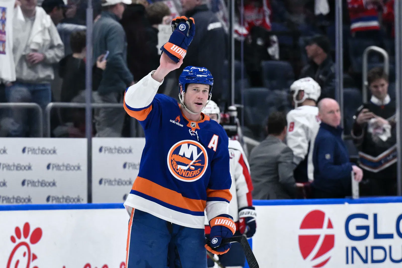 stefen_rosner's tweet card. While it's been a crazy summer for the New York Islanders, it's been a unique one for longtime NHLer and recent retiree Matt Martin.