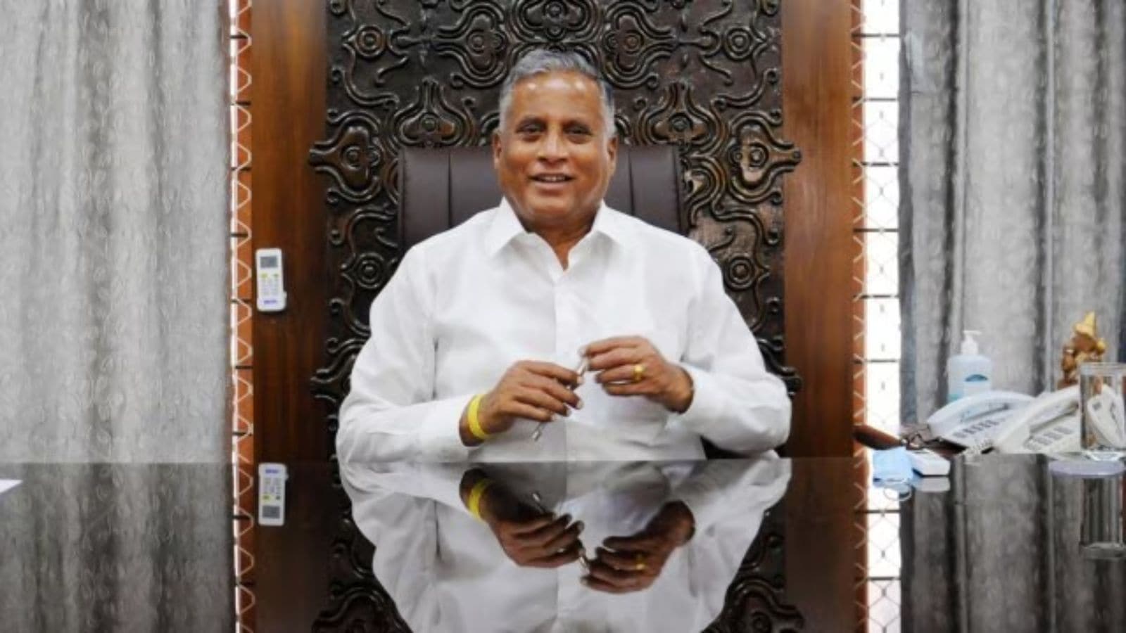 harikishan1's tweet card. The Indian Express had reported that the crucial changes in the JJM guidelines in 2022 had lifted the check on expenditure, leading to cost escalations.