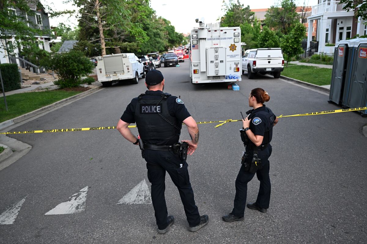 BobVanVoris's tweet card. A US judge has temporarily blocked the Trump administration from deporting the wife and children of a man charged with fire-bombing more than a dozen people at a Colorado event in support of Israeli...