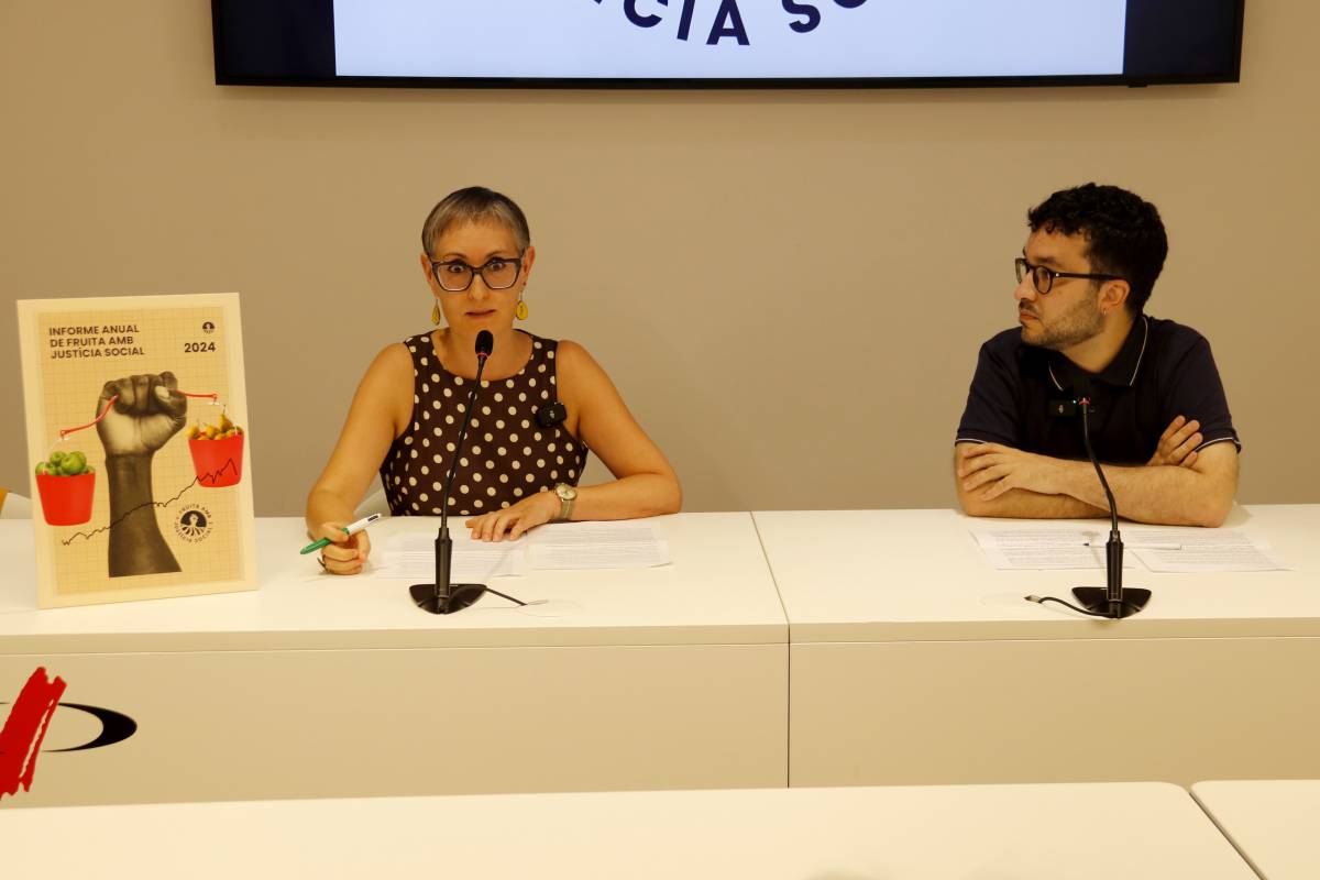 NacioLleida's tweet card. Fruita amb Justícia Social denuncia que molts treballadors de la fruita a Lleida pateixen vulneracions greus dels drets laborals, però no gosen denunciar per por a perdre la feina