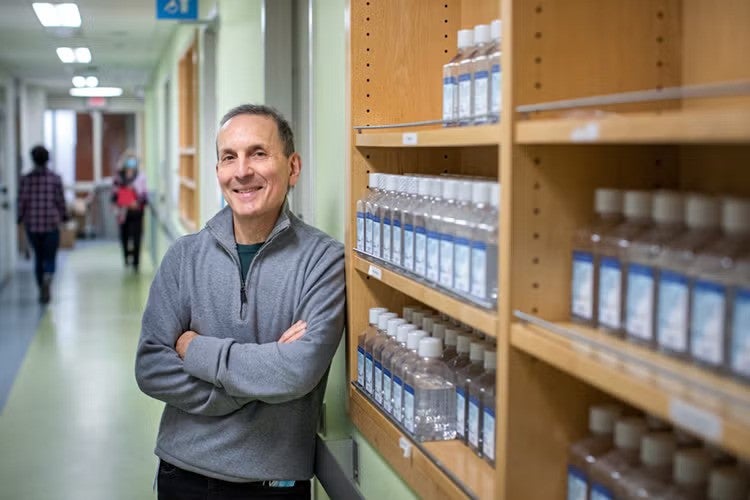 UofTIMS's tweet card. Daniel Drucker, a senior investigator at the Lunenfeld-Tanenbaum Research Institute, Sinai Health and a University Professor of medicine in the University of Toronto's Temerty Faculty of Medicine,...