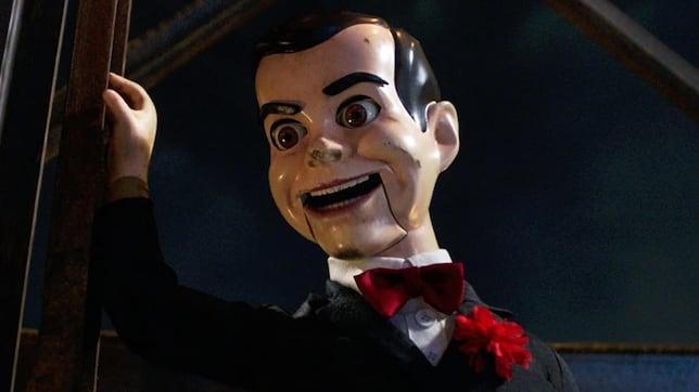 MeriStation's tweet card. R.L. Stine no duda en dar su opinión tras más de tres décadas creando historias de terror en sus famosas 'Pesadillas'.