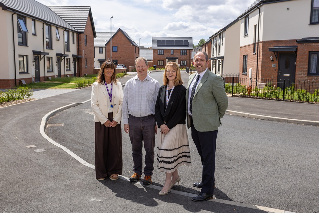 Gerraint's tweet card. A new affordable housing scheme has been officially opened on Market Harborough’s Southern Estate. 38 homes for affordable rent and shared ownership have been built on Naseby Square and the first...
