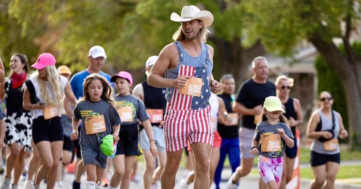 desnewssports's tweet card. Jackson Spencer, Jana Williams win Deseret News 5K