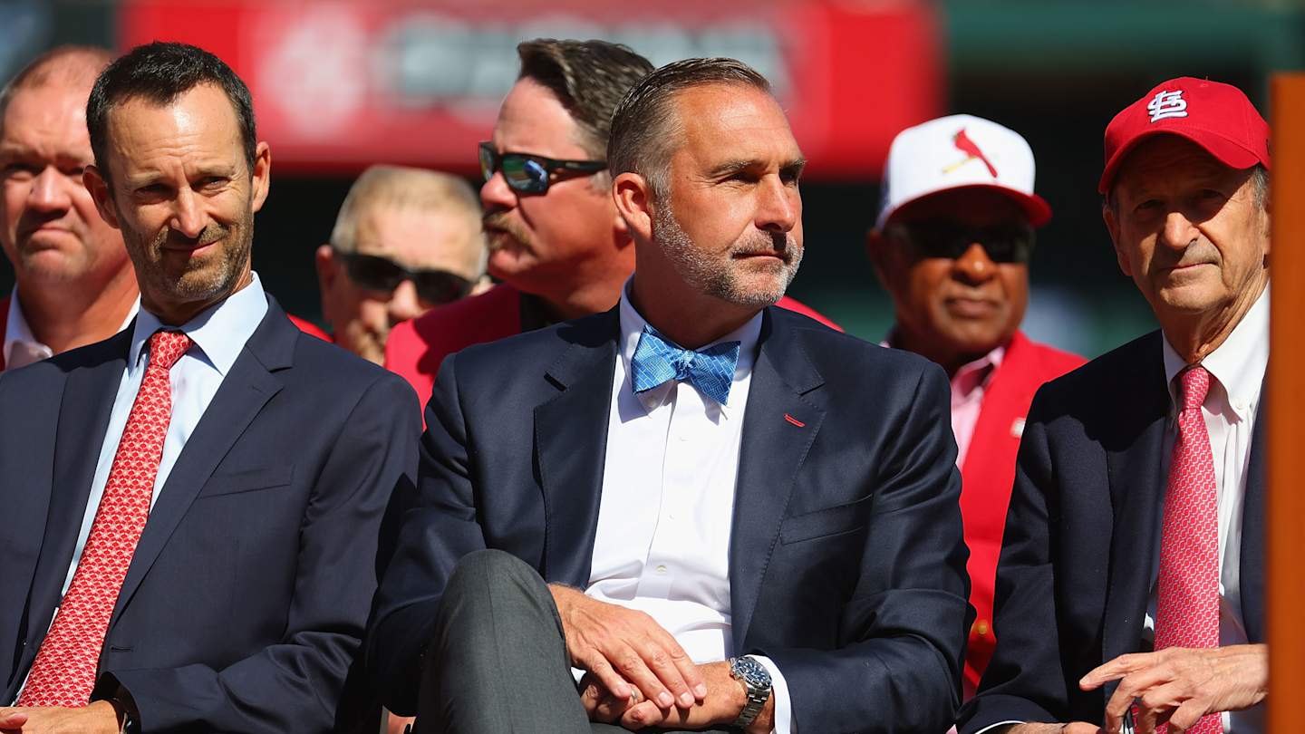 CardsNation247's tweet card. The standards have certainly lowered under John Mozeliak's watch