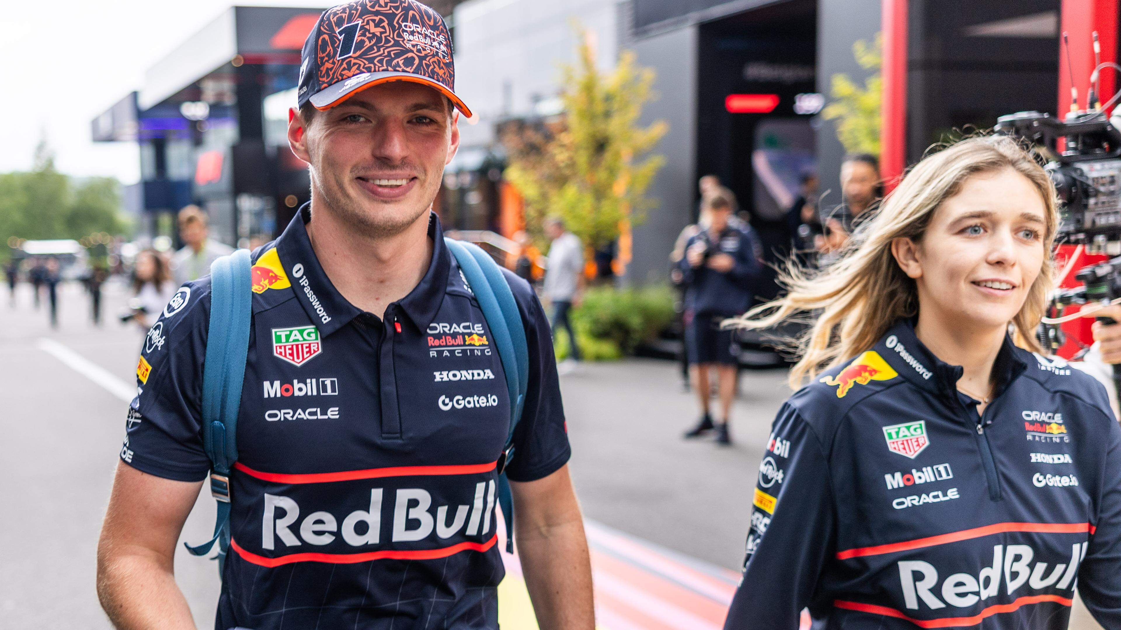 telegraaf's tweet card. De top van het moederbedrijf van Red Bull heeft nog steeds geen nadere uitleg gegeven over het ontslag van CEO en teambaas Christian Horner bij het Formule 1-team. Dus mocht kopman en viervoudig...