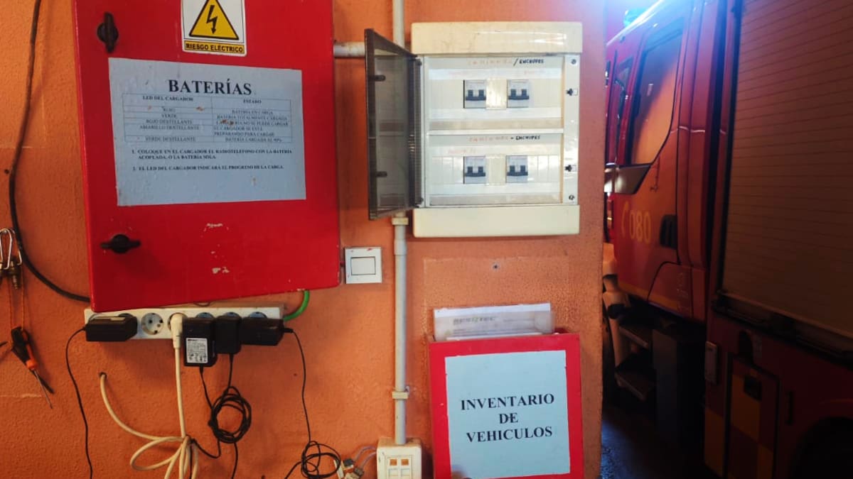 SER_Malaga's tweet card. El ayuntamiento de Málaga ha abierto una investigación tras detectar "indicios de manipulación" en la instalación eléctrica