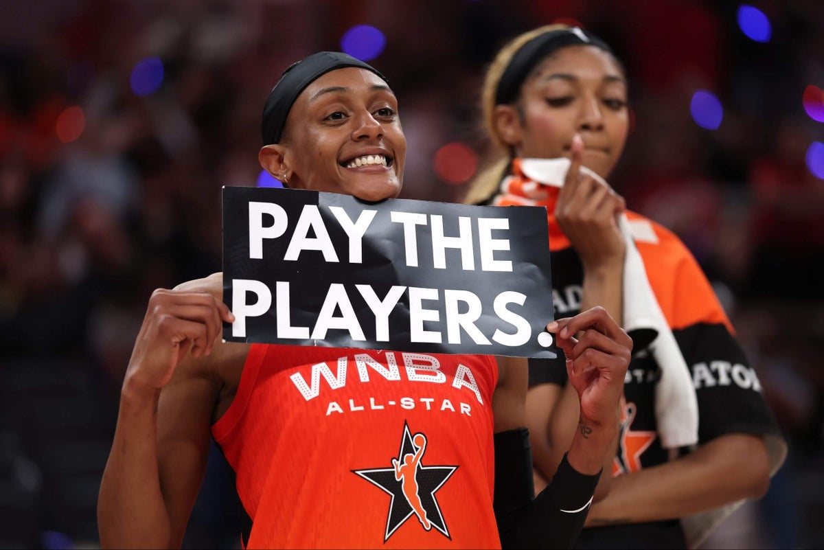 Baghurst's tweet card. Players are putting on the pressure amid CBA negotiation tensions. "We're going to continue to push for everything that we've earned."