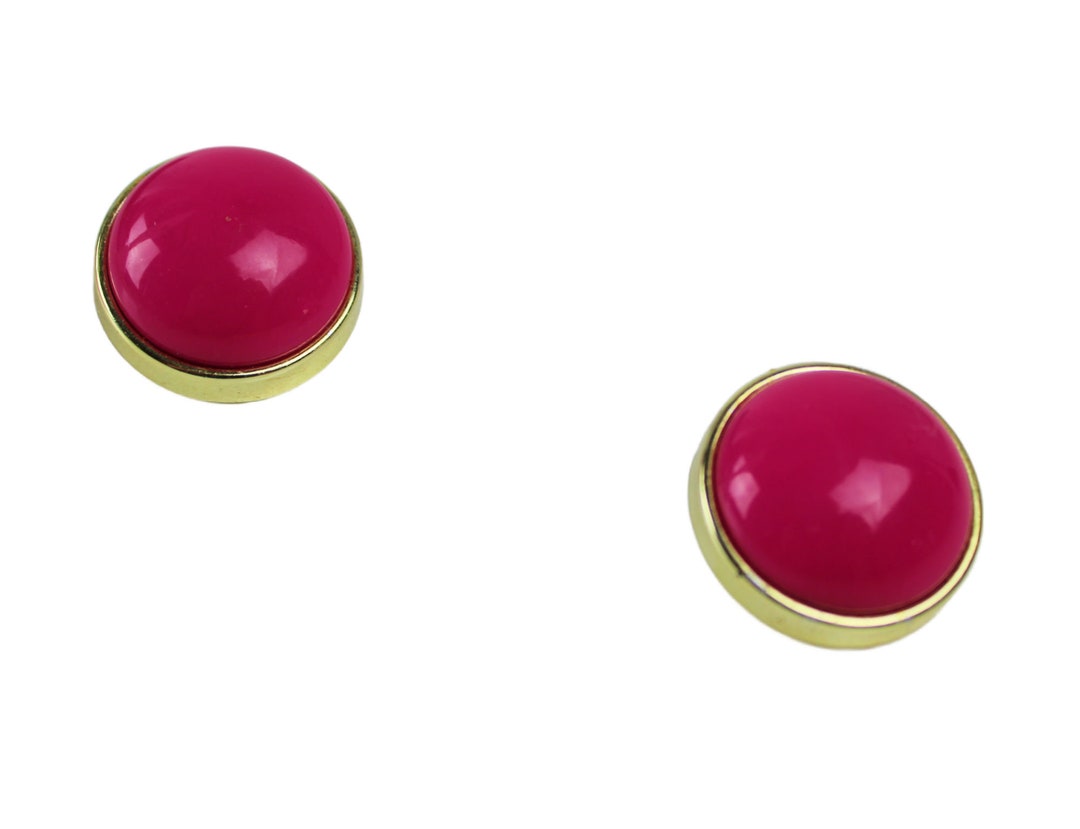 eevintage's tweet card. This Stud Earrings item is sold by EclecticVintager. Ships from Nags Head, NC. Listed on Jul 24, 2025