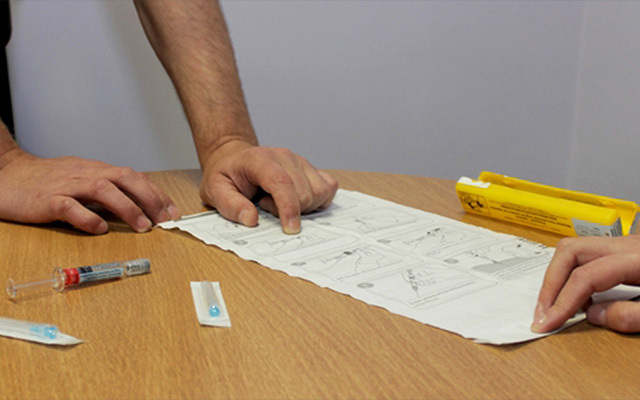 hacscot's tweet card. Scots affected by drugs say while peer groups provide