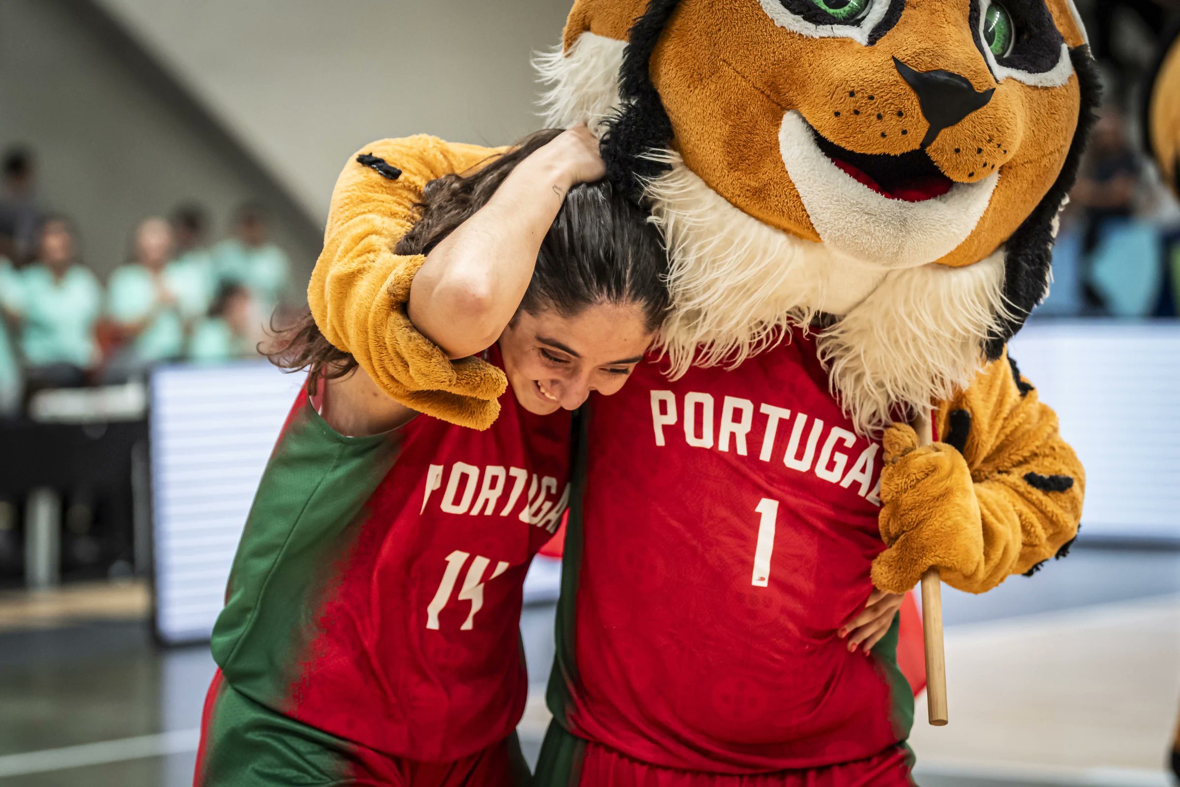 fpbasquetebol's tweet card. De 2 a 10 de agosto, o melhor basquetebol europeu Sub20 Feminino passa por Matosinhos.
