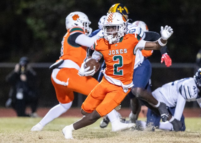 OS_ChrisHays's tweet card. A record number of high school football players have committed to college this summer from the Orlando area.