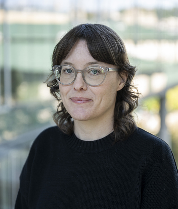 SCSatCMU's tweet card. HCII faculty member Sarah Fox has received an NSF Faculty Early Career Development (CAREER) Award to support her research on artificial intelligence in the workplace.