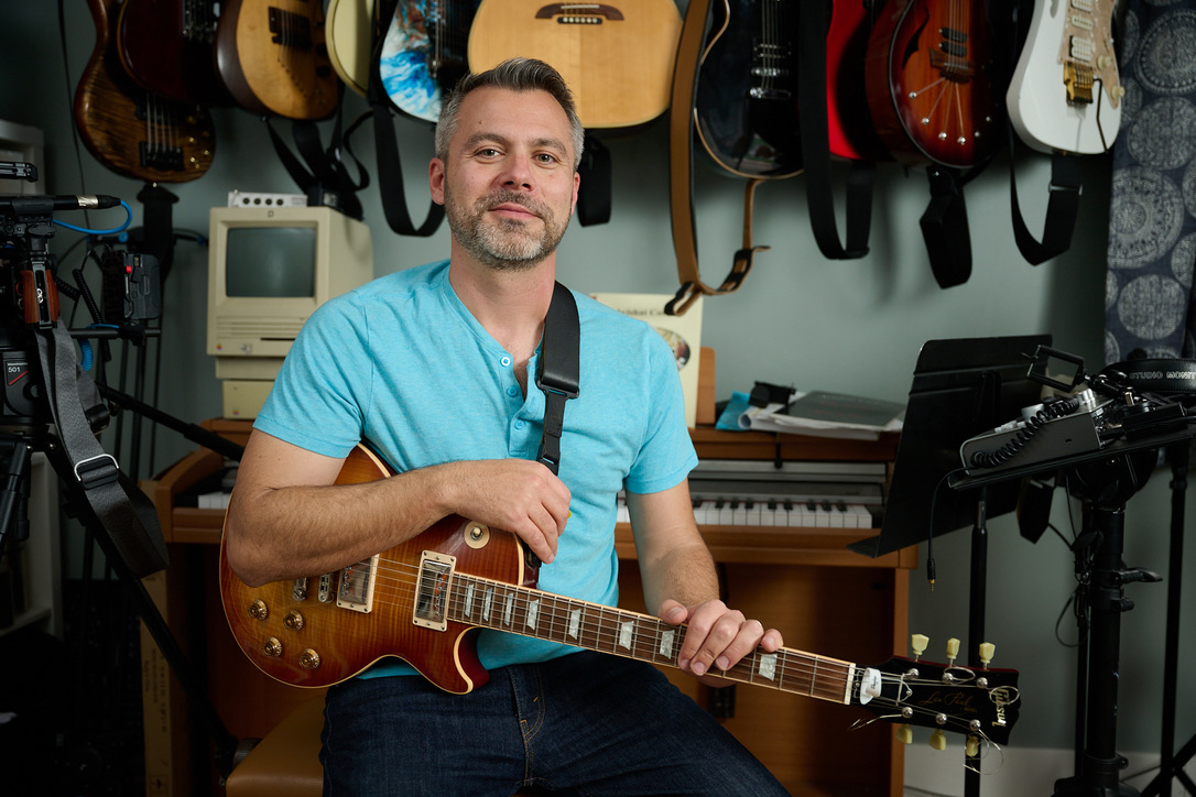 PsychedelicMag's tweet card. Anthony Garone’s Failure to Fracture is an exceptional chronicle of an equally exceptional undertaking: his two-decade quest to master King Crimson’s notoriously complex piece, Fracture. What began...