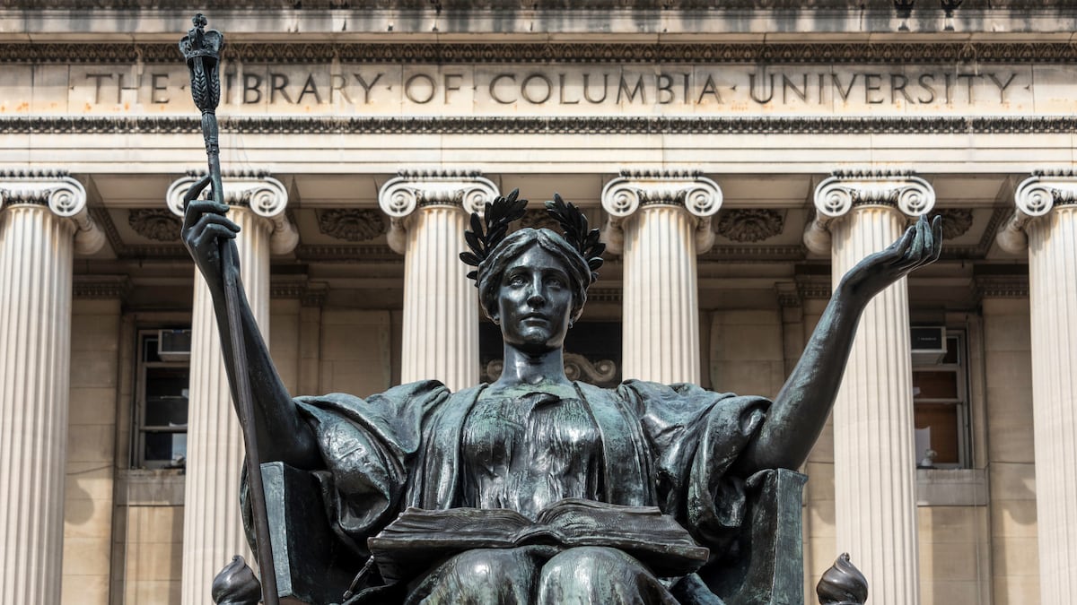 cheddar's tweet card. Columbia University has agreed to pay roughly $200 million as part of a settlement with the federal government to restore the bulk of its funding.