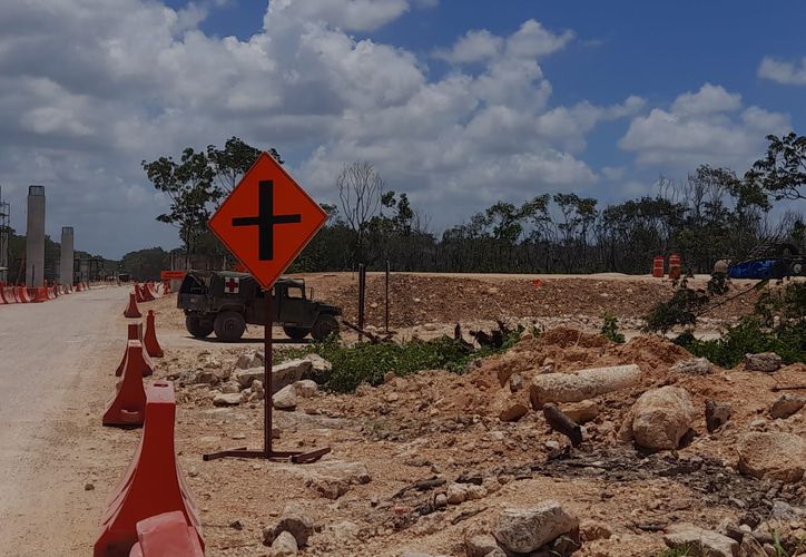 SelvameMX's tweet card. “Sélvame del Tren” considera que el ex director del INAH, Diego Prieto, fue omiso en la protección de vestigios arqueológicos en la ruta del Tren Maya en Quintana Roo.