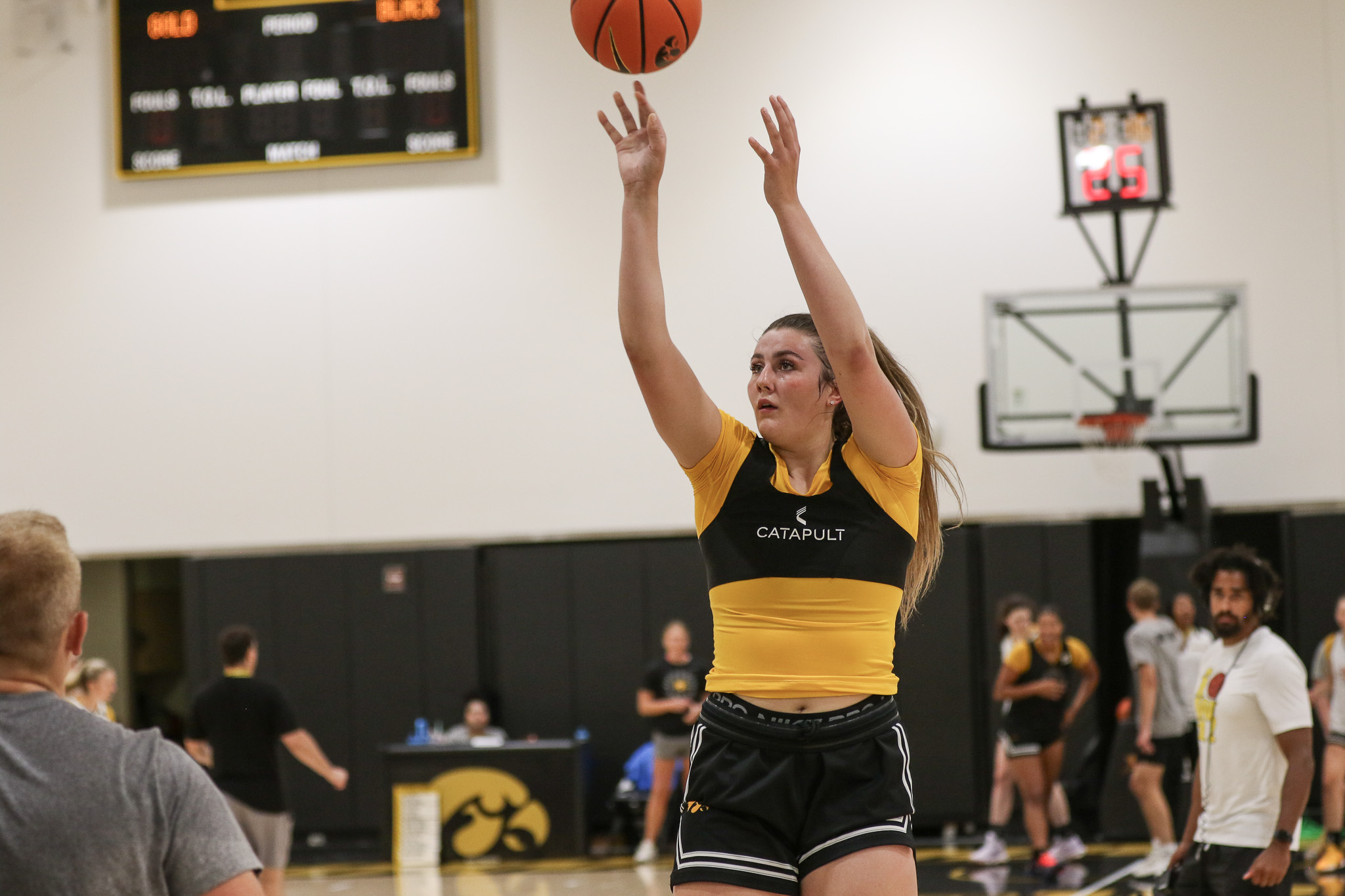 PatHarty's tweet card. By Pat Harty IOWA CITY, Iowa – Sophomore Ava Heiden and incoming freshman Layla Hays both want the same thing. They both want to be the starting center for the Iowa women’s basketball team and to...