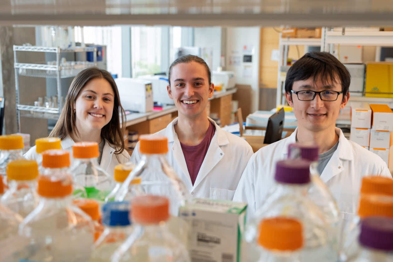 geekwire's tweet card. A breakthrough for the customized treatment of cancer and other diseases is so promising that University of Washington researchers are planning a spinoff.
