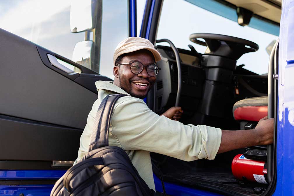 TruckerTalk's tweet card. Do you know an exceptional young truck driver or technician? The Next Generation in Trucking Association wants to hear about them! The NEXT Top Talent