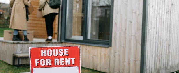 AvidCommentator's tweet card. Vacancy rates for Canadian rental properties are at an all-time high, a new report says