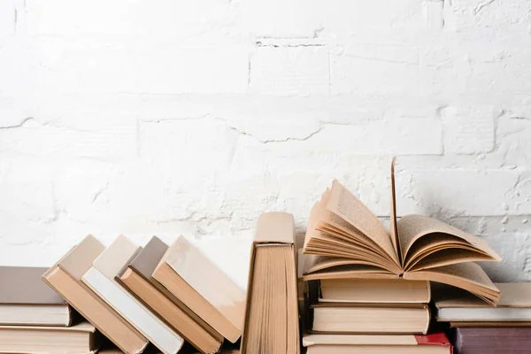 noahdwing's tweet card. A friend just asked what books would be good for every Christian to have in his library? My assumption is the phrasing “in his library” is an acknowledgement that some books in our library are...