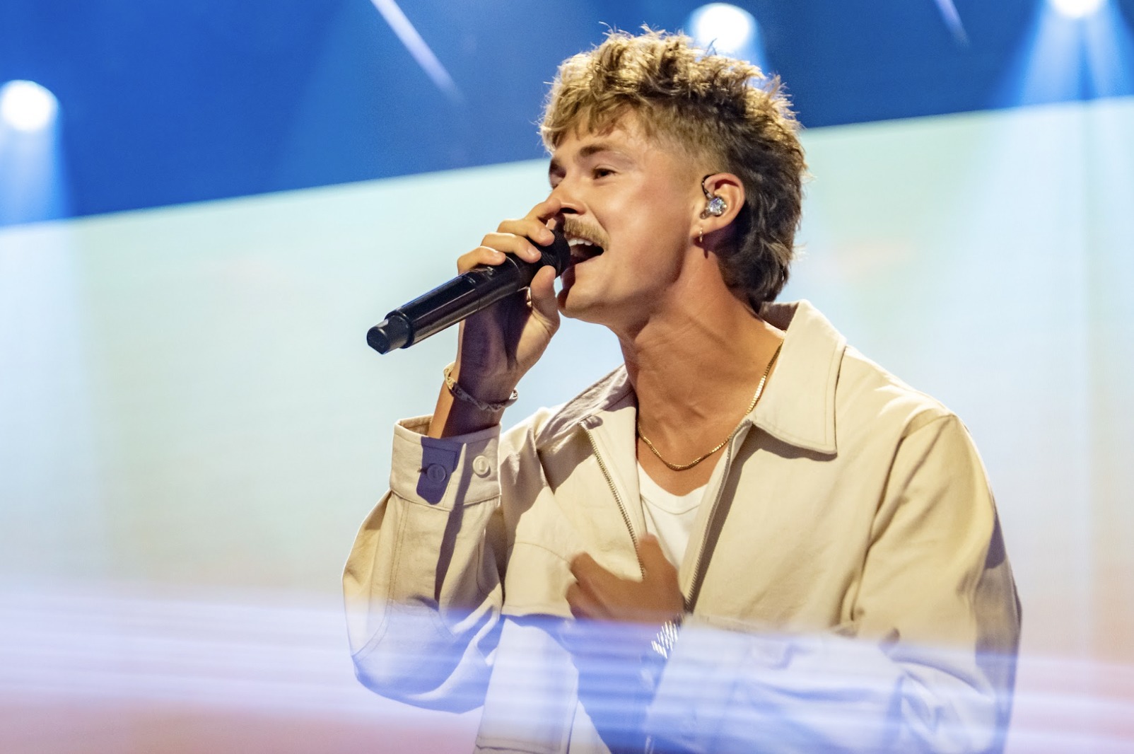 ChristianPost's tweet card. Christian music artist Forrest Frank shared an update on a painful back injury sustained while skateboarding and announced that in the midst of his suffering, he s preparing to release a