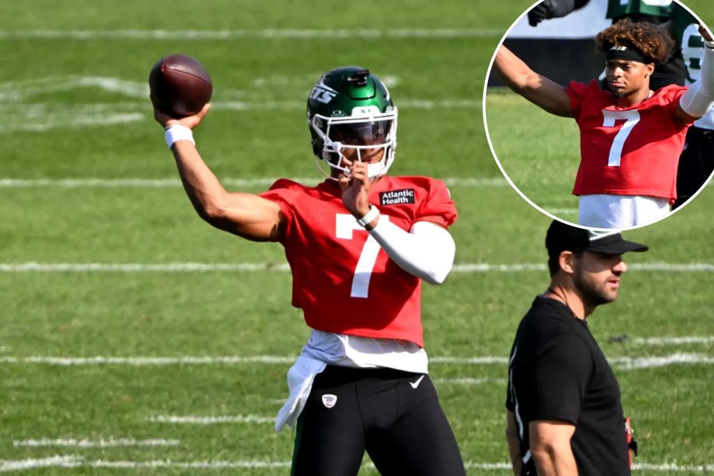 rydunleavy's tweet card. Justin Fields appears to have sidestepped the Curse of The Jets Quarterback even if he couldn’t get out of the way of a teammate stepping on his foot.