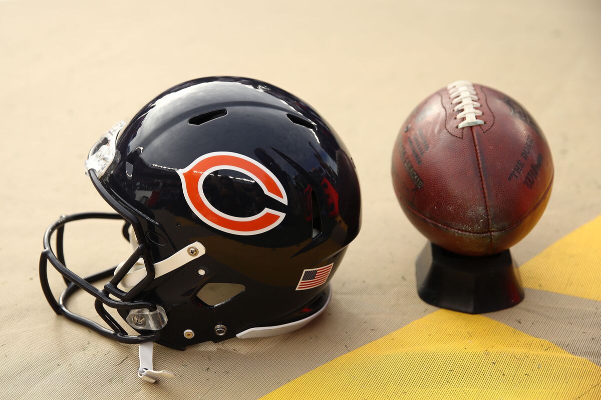 mirandardavis's tweet card. The NFL’s Chicago Bears are exploring a sale of the minority stake owned by the late Andrew McKenna Sr., according to people familiar with the matter.