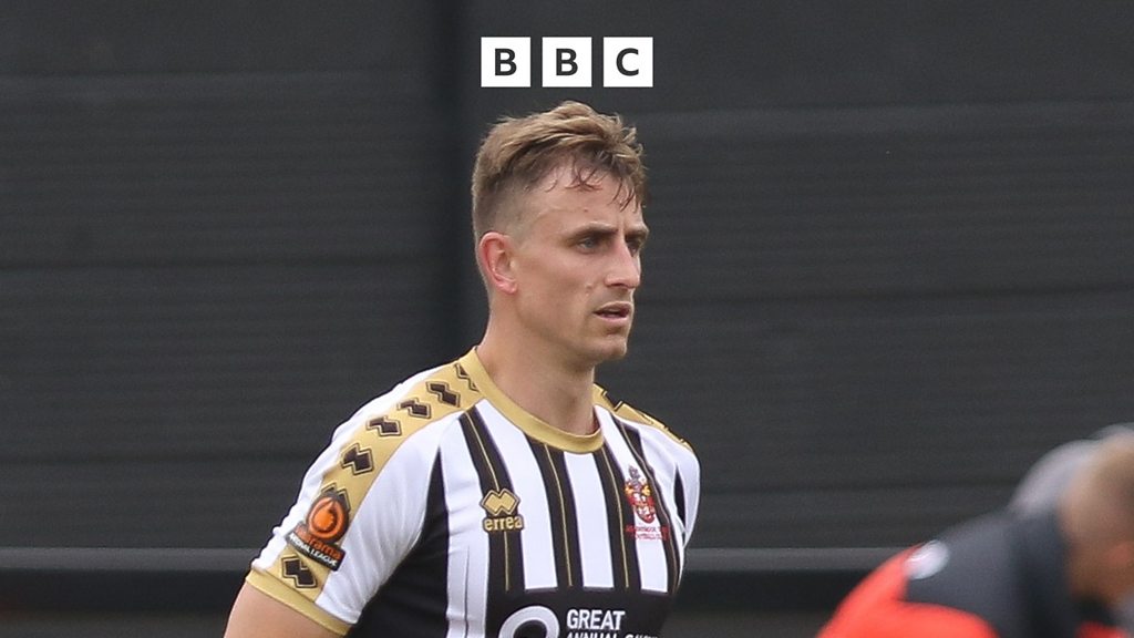 CountyKev82's tweet card. Hear from the man who won Stockport promotion, even though he never played for them.