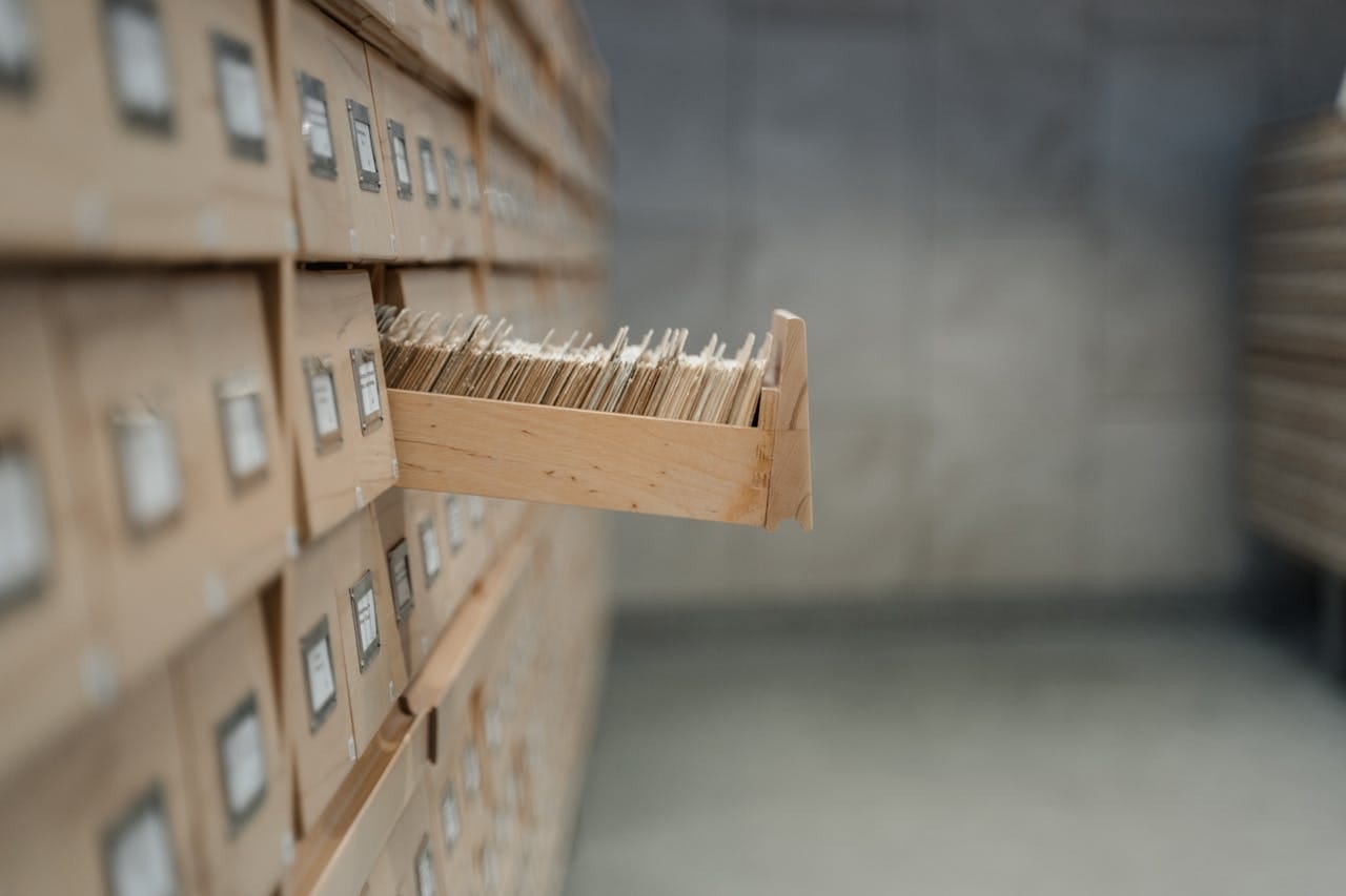 RoRInstitute's tweet card. Bibliographic databases should support innovation and experimentation. Here, we offer four criteria for innovation-friendly bibliographic databases. We urge the global research community to use...