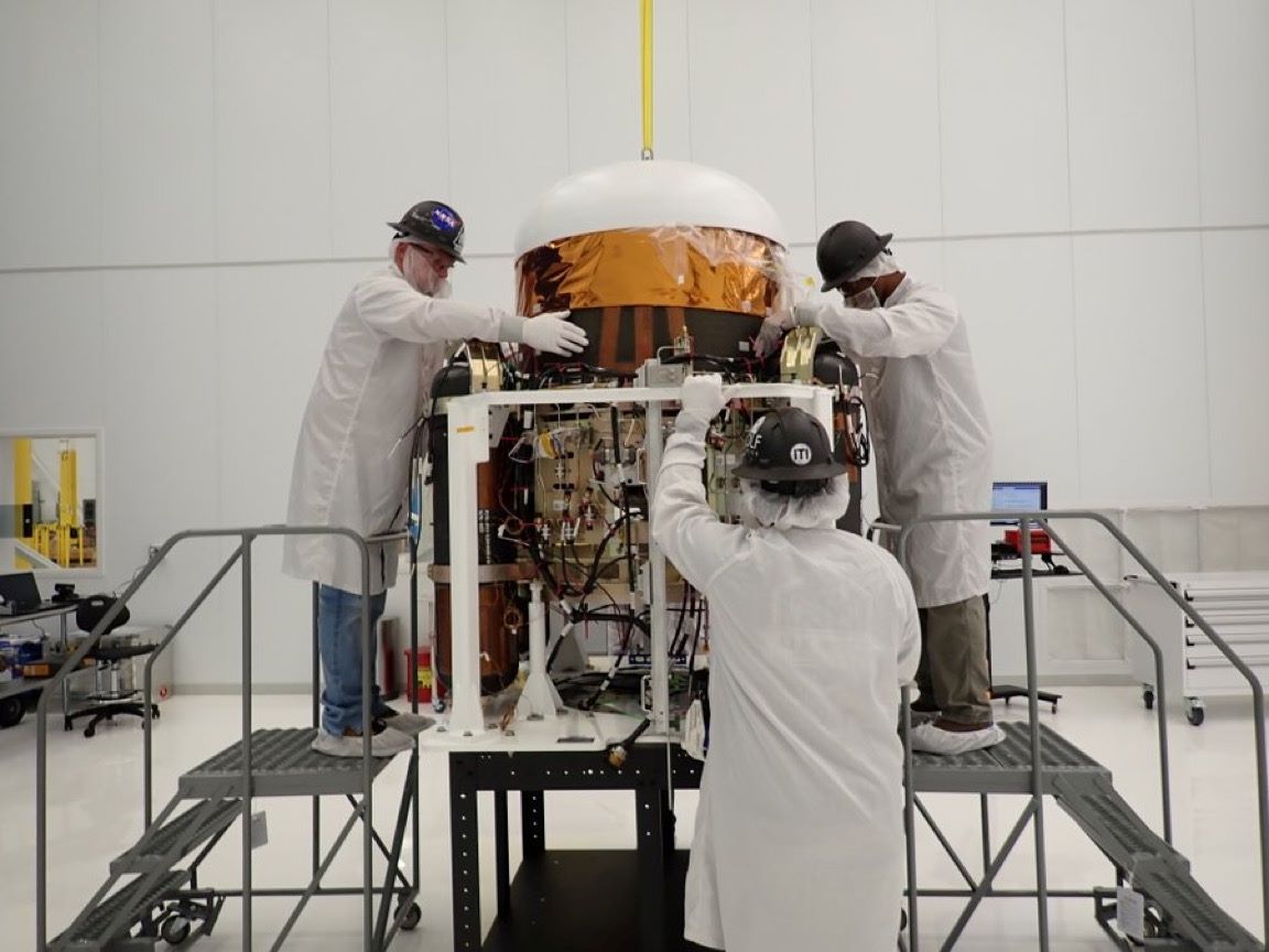 DefenseDaily's tweet card. Scout Space's Owl sensor is to aid U.S. Space Force's space domain awareness (SDA) mission in a launch next spring of the first Blue Ring maneuverable