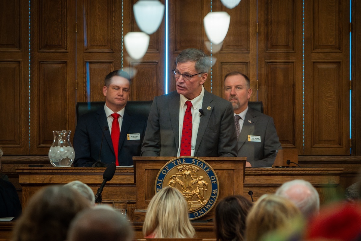 GovernorGordon's tweet card. States have a unique ability to issue stable tokens that can increase U.S. dollar hegemony and function as a public good, writes Gov. Mark Gordon.