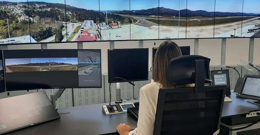 drones_rpas's tweet card. Vigo estrena la primera torre de control remota de España con visión 360º, tecnología avanzada y máxima seguridad operativa.