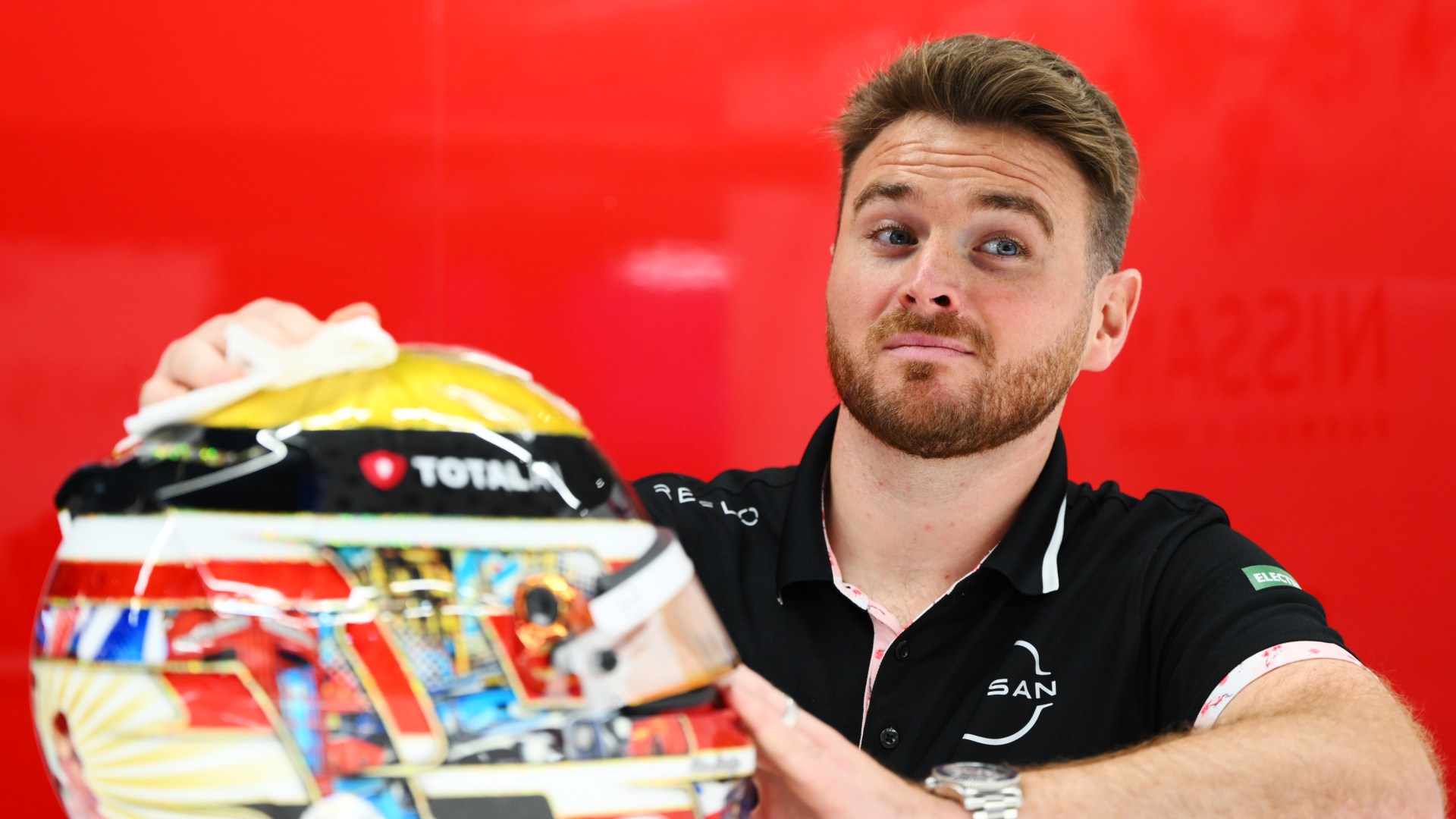SunSport's tweet card. OLIVER ROWLAND will treat his Nissan team to a knees up in Ibiza after the season finale in London. The Barnsley-born 32-year-old was crowned Formula E world champion in Berlin last time out. Rowla…