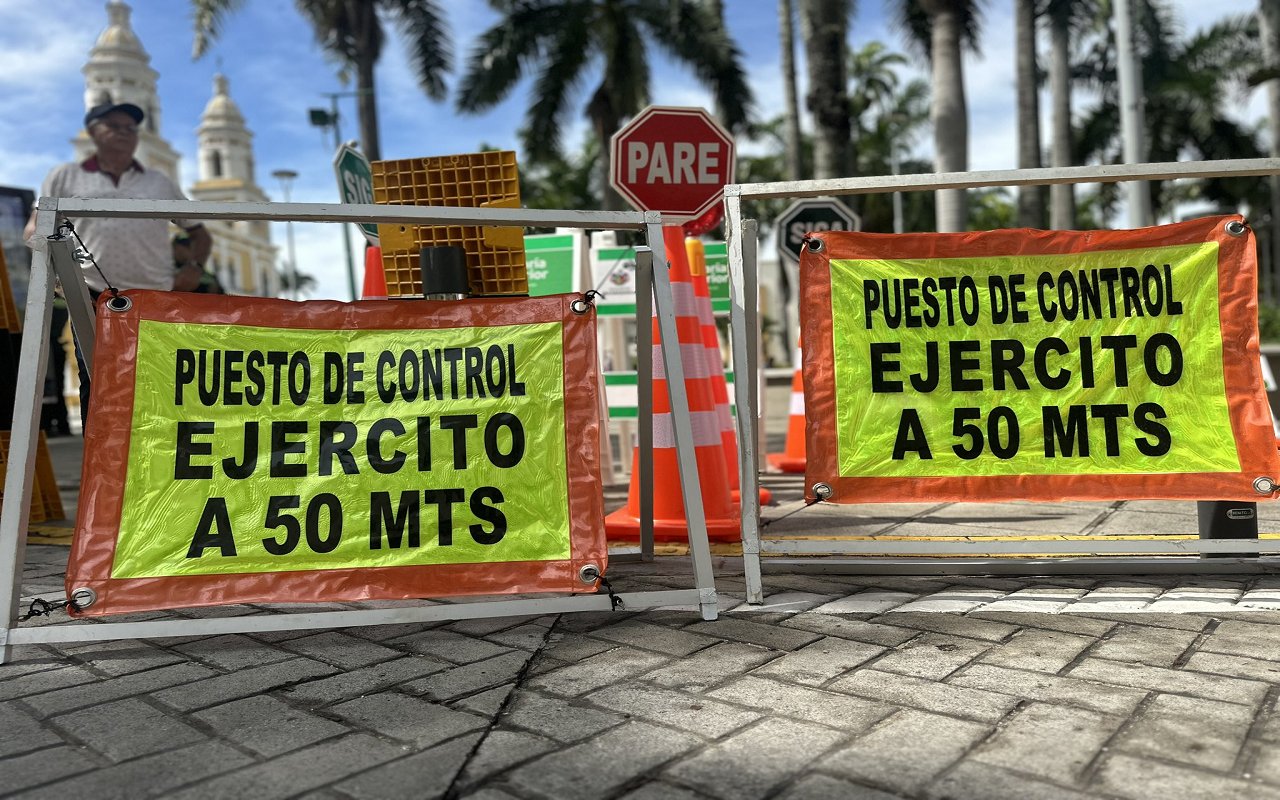 estoescambio's tweet card. Unos 86 miembros de la Policía Militar hacen presencia en seis comunas del área metropolitana. ¿De qué se trata esta estrategia? 