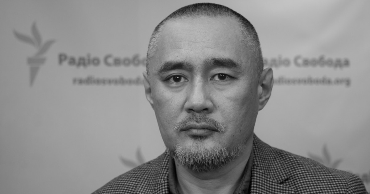 Torokul's tweet card. Украина ұлттық полициясы оппозициялық блогер, "Бәсе" YouTube-арнасының авторы Айдос Садықовтың қазасына күдіктілер Украинадан шығып кетіп, оларға іздеу жарияланғандықтан сотқа дейінгі тергеуді...
