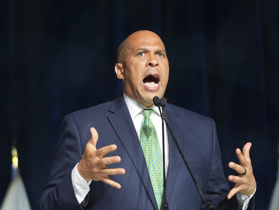 DWonSF's tweet card. Democratic Sen. Cory Booker of New Jersey criticized Senate Republicans on Thursday as they worked to block his amendment to create government transparency on the Jeffrey Epstein case. Booker ...