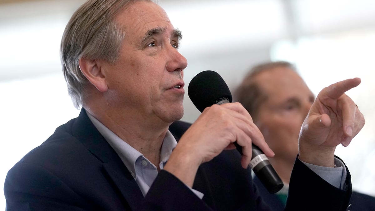 ORDems's tweet card. The announcement scuttles speculation Merkley was getting ready to end his congressional career.