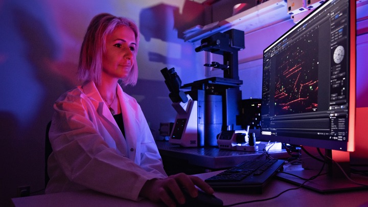 umichrna's tweet card. Pictured above: Somaye Badieyan, Ph.D., Assistant Research Scientist, Cianfrocco Lab, Life Sciences Institute.Photo by Leisa Thompson Photography, provided by the U-M Life Sciences Institute. Center...