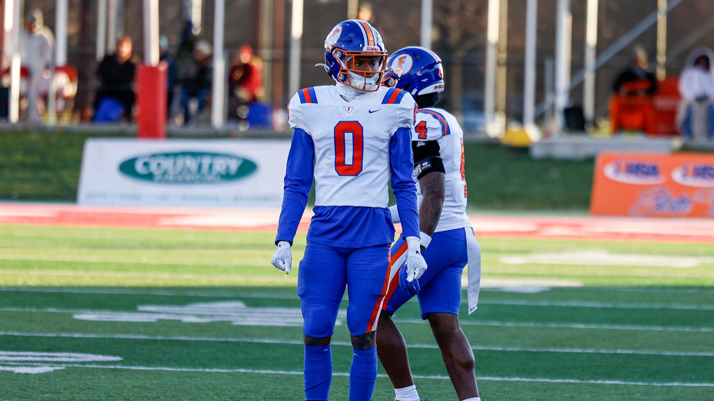 SBLiveMI's tweet card. Check out the full season schedules and key matchups for the top 10 high school football teams in the midwest region